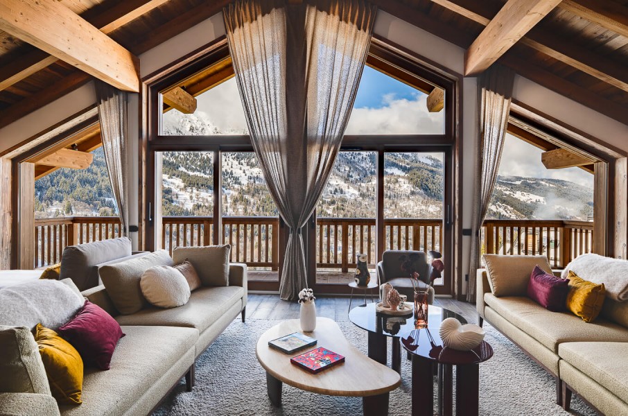 Exceptional chalet with pool